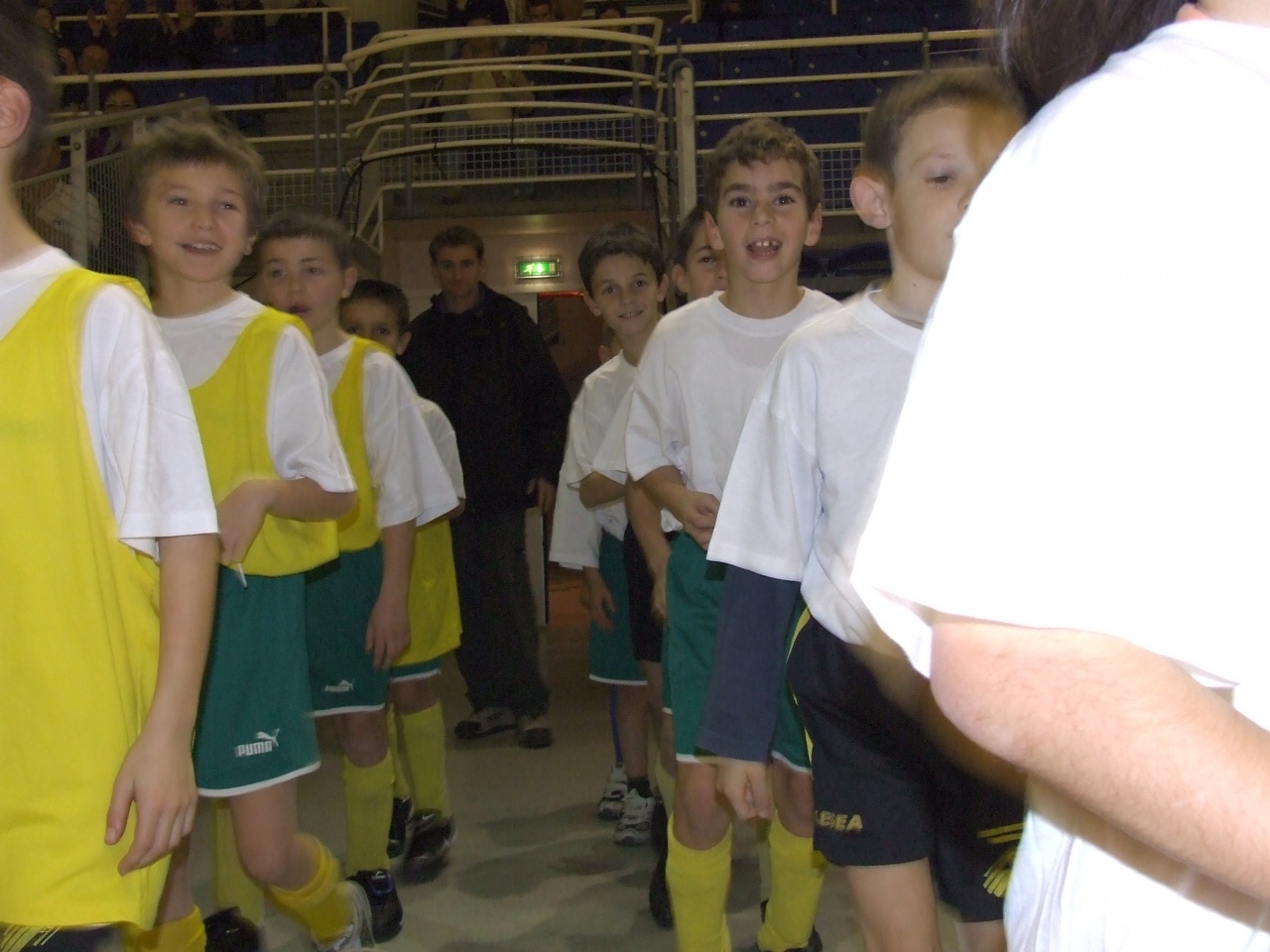 Futsal pitchouns (4)